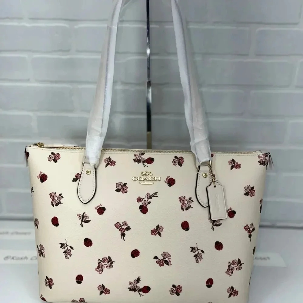 Coach Gallery Tote With Ladybug Floral Print Chalk Multi